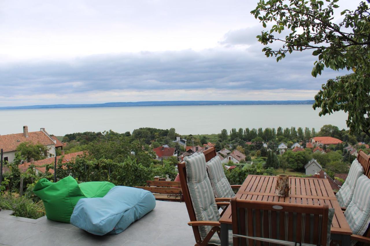 Panorama Apartmanhaz Badacsonytomaj Bagian luar foto